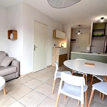 Dans Recente - 2 Chambres 7 Personnes V4